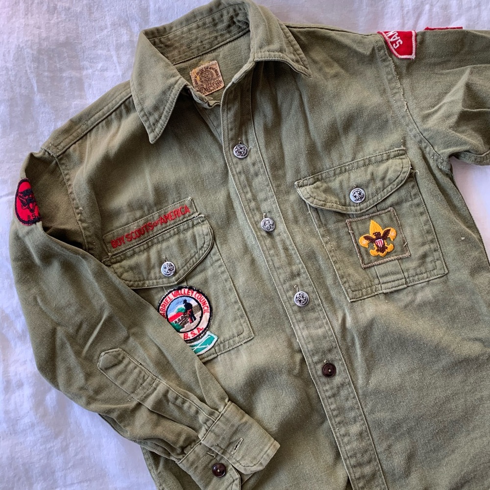 Vintage Boy Scouts of America shirt with patches